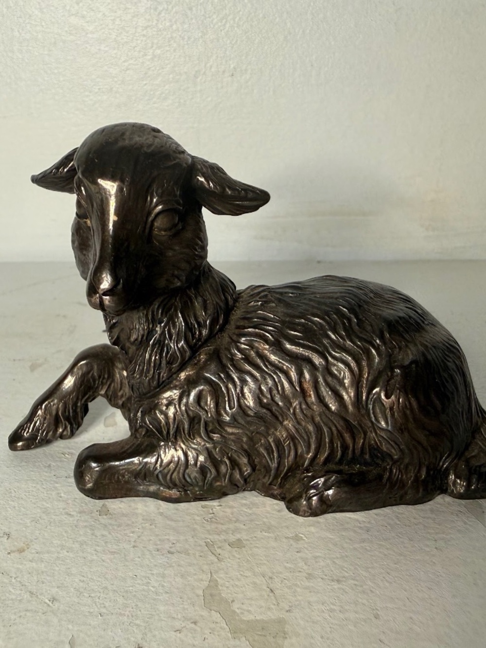 Vintage Reed & Barton Lamb Silver Plate Music Box Plays Mary Had A Little Lamb